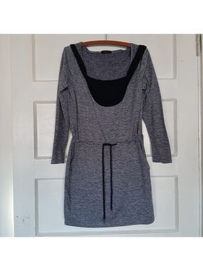 Vessos Drawstring Waist Long Sleeve Athleisure Style Hooded Dress with Pockets